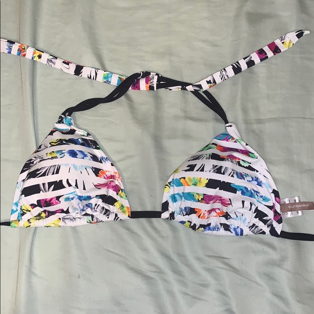 Venus Bikini Top